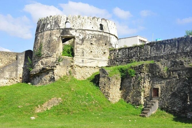 3-Hour Private Stone Town Walking Tour - Freddie Mercury and modern Stone Town