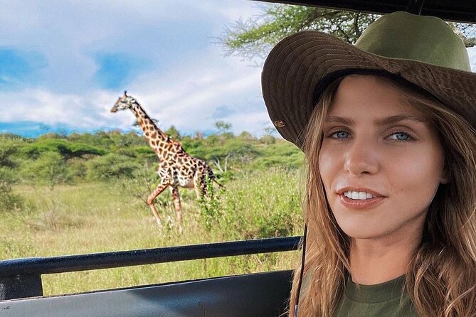 5 Days Best of Tanzania Luxury Safari Northern Circuit - Day 3: Ngorongoro Crater, then toward the Serengeti