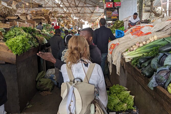 Arusha Guided Walking City Tour, Culture, Lifestyle & History - Art and African culture at the Cultural Heritage Centre