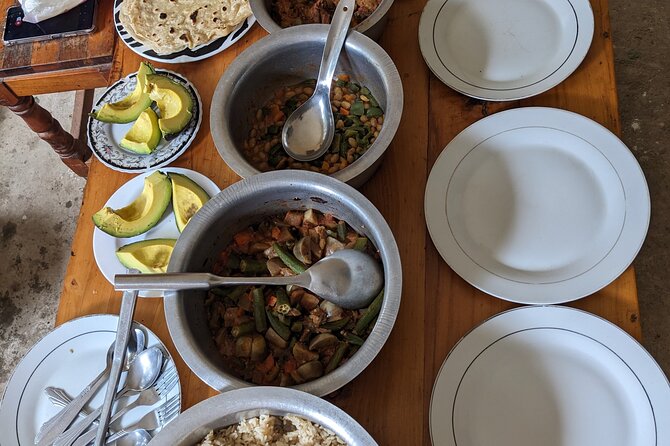 Arusha: Traditional Tanzania Cooking Class & Food Market Tour - Cooking in a simple Sanawari kitchen