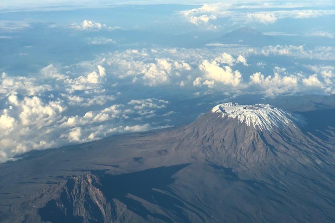 Best Kilimanjaro hiking day trip tour with Kilinge Adventures - Guides, pace, and the private-tour advantage