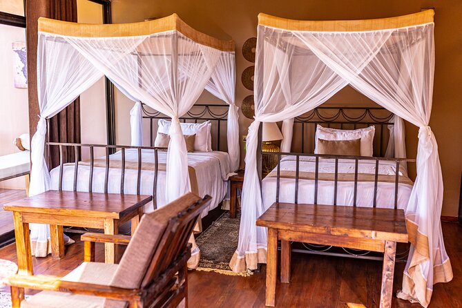 Big Five Classic Safari in Tanzania **Sustainable Travel approach - Day 3: The long road to the Serengeti