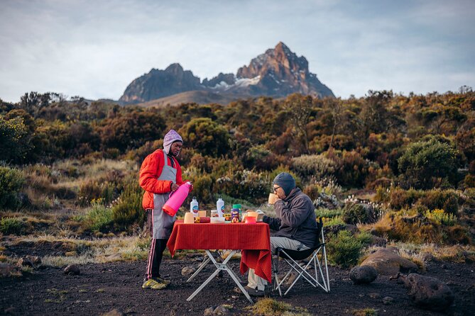Climbing Kilimanjaro through 7 days Machame Route - Why the seven-day Machame Route works
