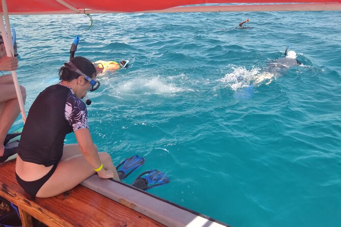 Fullday trip to Pungume and Uzi Island for Snorkeling and more - Lunch and free time on Pungume Sandbank