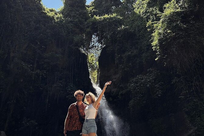 Hidden Arusha Waterfall, Coffee & Village Tour (All-Inclusive) - The final panorama above Arusha