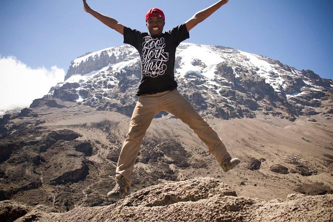 Machame Route 6 days 5 Nights/Kilimanjaro Climb - Day 4: Barranco Wall, Karanga Valley, and Barafu Camp