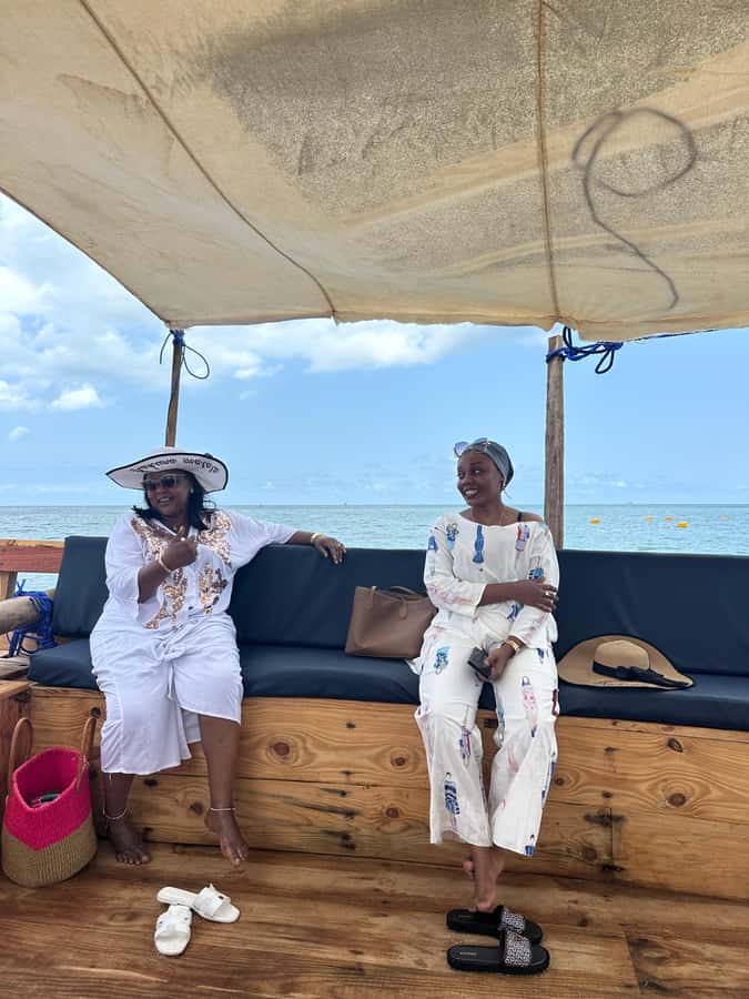 Matemwe: Mnemba Island Dolphin & Snorkeling Boat Trip - The sandbank, fruit, and blue water
