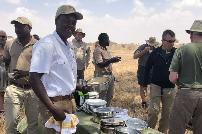 Multi-Day Tanzania Odssey Safari from Arusha - Ngorongoro Crater from the rim to the floor