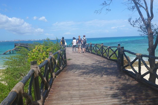 Nakupenda Beach Day Tour in Zanzibar - Guide quality and communication