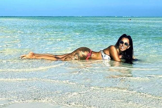 Nakupenda SandBank & Prison Island (Changuu Island) - The wide white sands of Nakupenda Sandbank