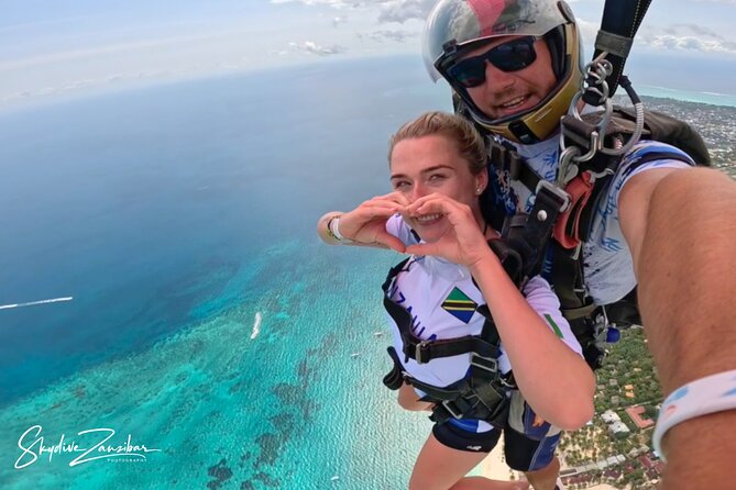 Skydive Zanzibar | Tandem Skydive - The staff and the feel of the activity