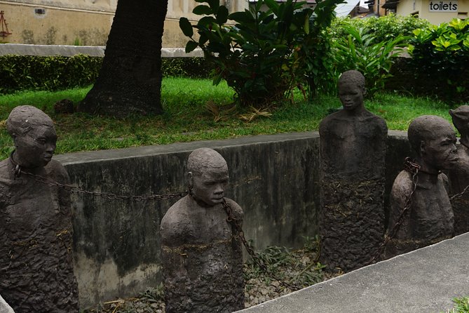 Spice Tour + Stone Town Tour + Prison Island - Freddie Mercury and the People’s Palace