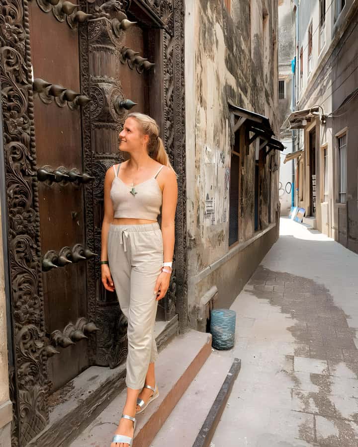Stone Town: Guided Walking Tour - Darajani Market is the most local part