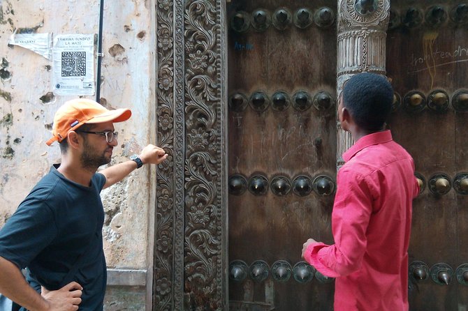 Stone Town Historical and Cultural Walk with Ally Jape - Carved doors, alleyways, and local craftsmanship