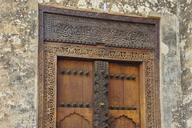 Stone Town Secrets: A walking Tour Zanzibar - The old slave market and Anglican Cathedral