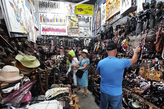 Walking City Tour in Zanzibar Island - Freddie Mercury House and the limits of the stop