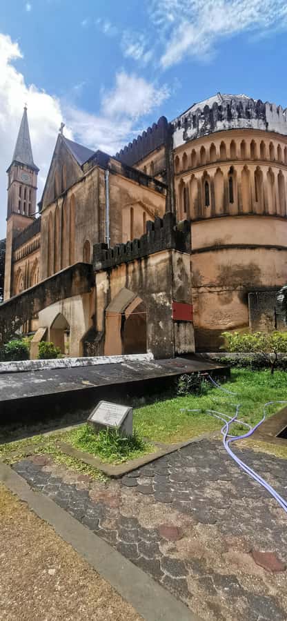 Zanzibar: 3 Hours Private Stone Town walking Tour with Guide - Why a walking tour helps in Stone Town