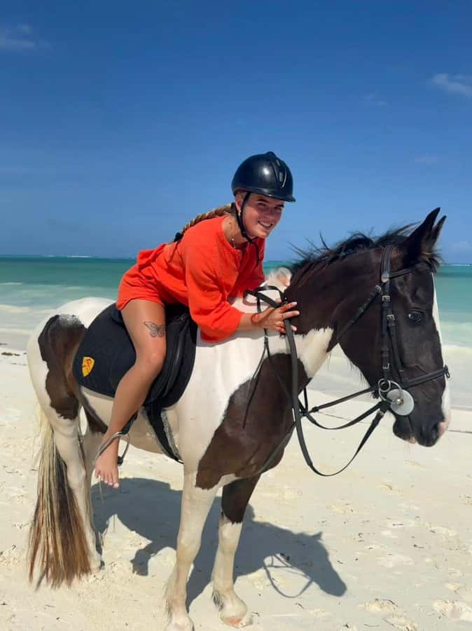 Zanzibar: Beach Horseback Ride and Swim with the Horse - Why the tide matters more than the advertised schedule