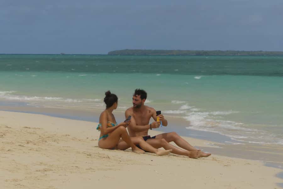 Zanzibar: Mnemba Atoll Marine Reserve Snorkeling Tour - Crowds, weather, and safety concerns