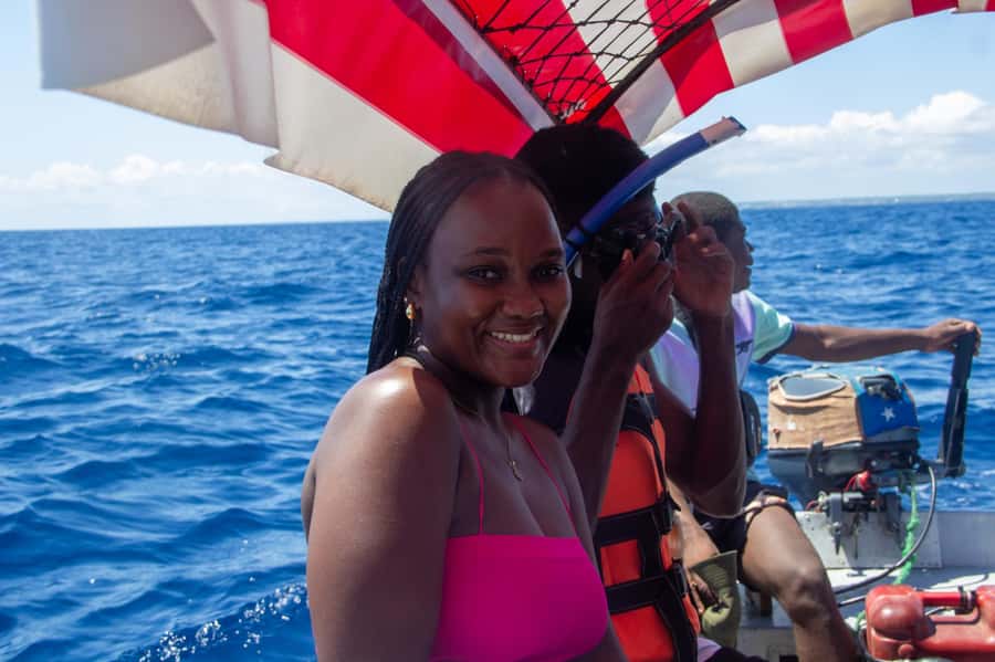 Zanzibar: Mnemba island Snorkeling & Boat Tour with Lunch - What you may see beneath the water