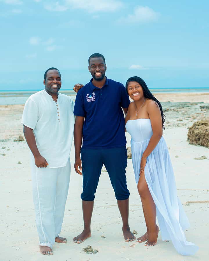 Zanzibar: Nakupenda Sandbank & Prison Island Trip with Lunch - The boat transfers are part of the experience