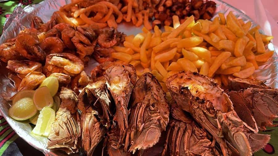 Zanzibar: Prison Island & Nakupenda Boat Tour with BBQ Lunch - Prison Island’s tortoises and colonial ruins
