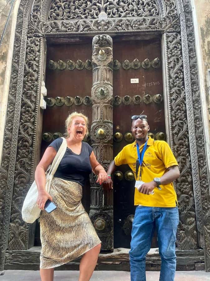 Zanzibar: Prison Island, Nakupenda, Stone Town Trip with BBQ - What lunch is really like on the sandbank