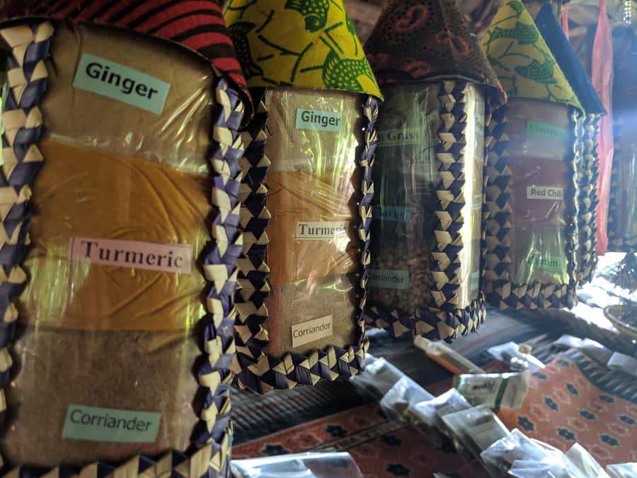 Zanzibar: Spice Farm Tour with Traditional Cooking Lesson - Lunch on the spice farm