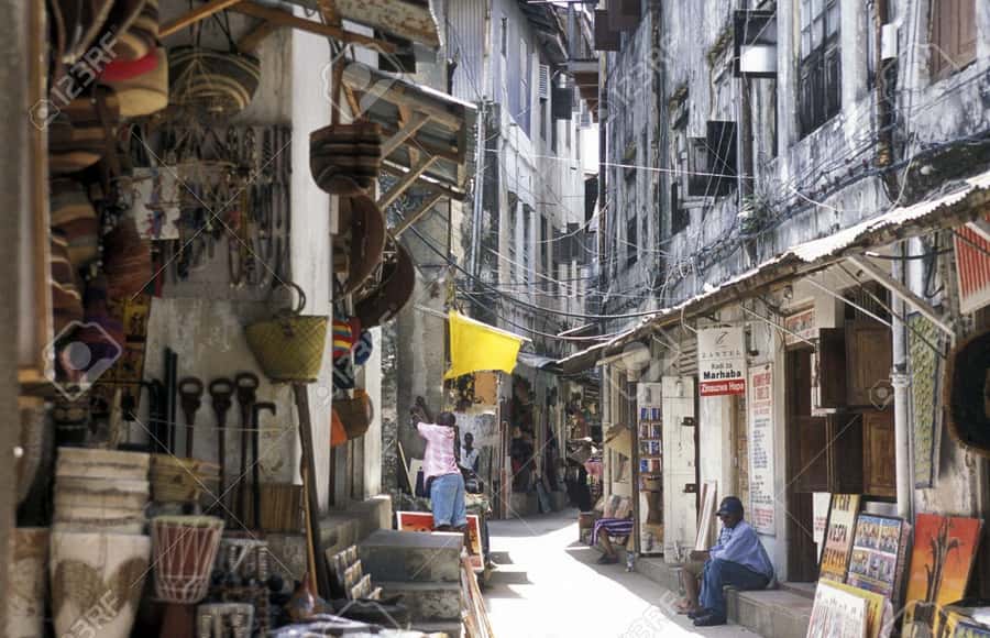 Zanzibar: Stone Town City Tour and Spice Farm with Lunch - Palace Museum and House of Wonders