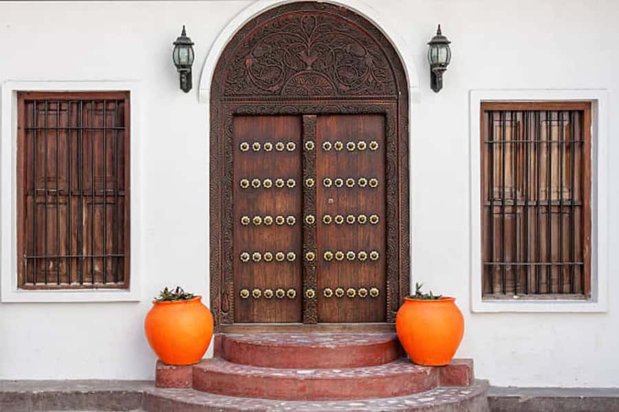 Zanzibar: Stone Town Walking Tour with Guide - What the guide adds to the experience