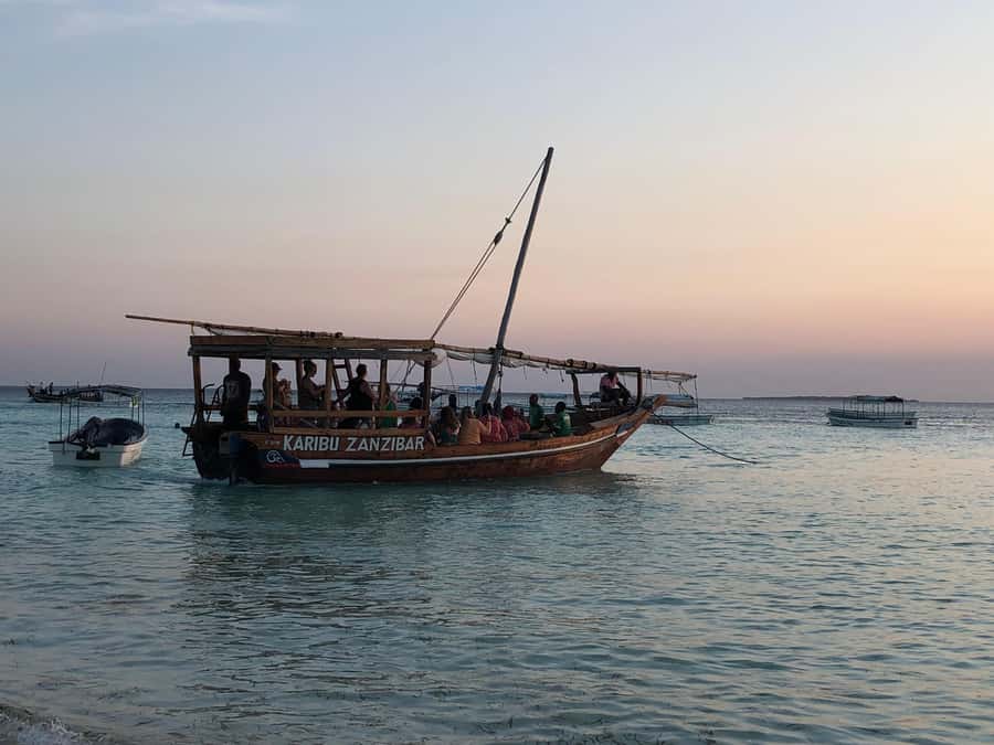 Zanzibar: Sunset Dhow Cruise - A sunset cruise with a distinctly Zanzibar rhythm