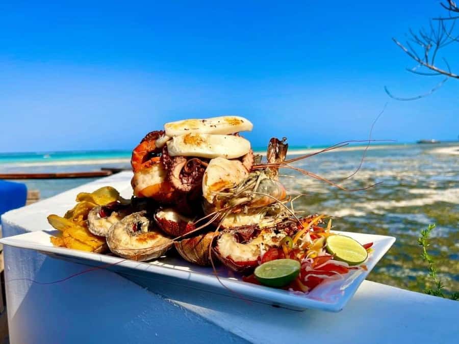Zanzibar: The Rock, Paje Beach, Jozani Forest, Salaam Cave - Kuza Cave: a calm freshwater start